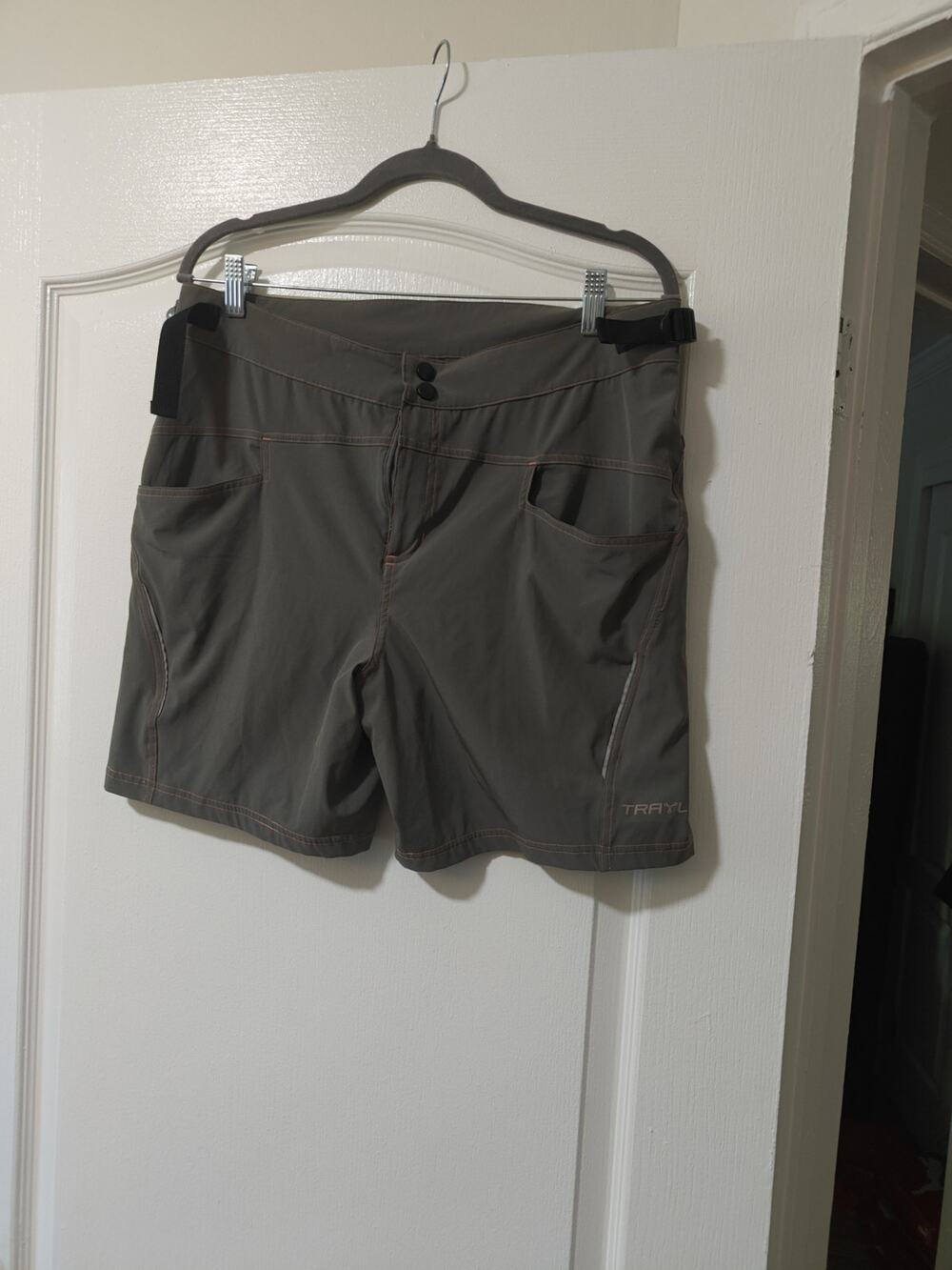 Trayl Unisex Water Resistant Hiking Shorts M Outdoors Sporty Gorpcore Utility